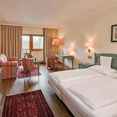 Der Reschenhof Hotell 4*